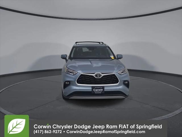 2023 Toyota Highlander Platinum
