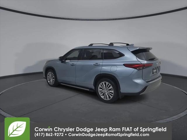 2023 Toyota Highlander Platinum