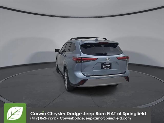2023 Toyota Highlander Platinum
