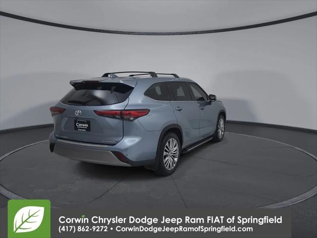 2023 Toyota Highlander Platinum