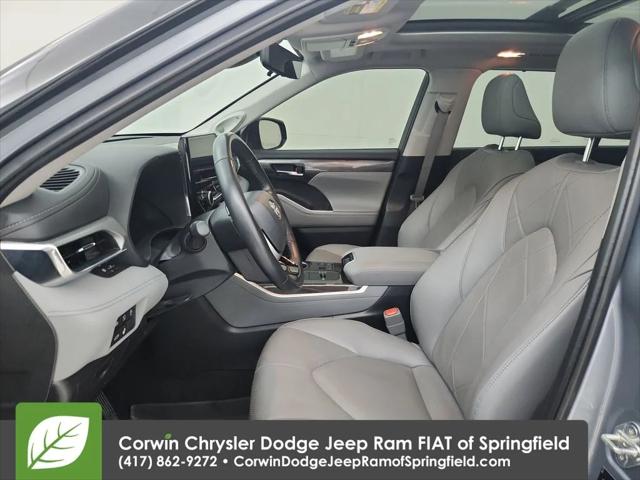 2023 Toyota Highlander Platinum