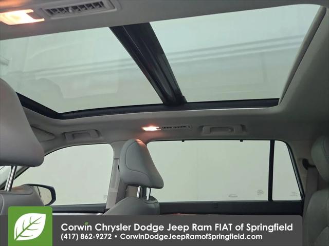 2023 Toyota Highlander Platinum