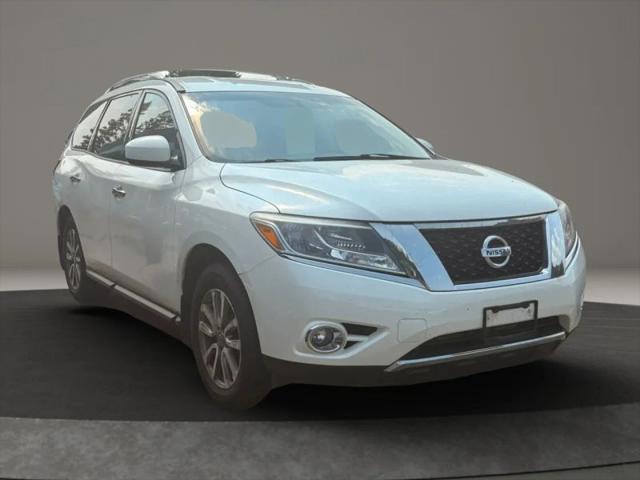 2015 Nissan Pathfinder SV for sale in Pillager, MN