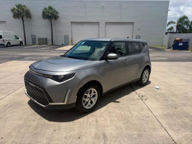 2025 Kia Soul LX for sale in Miami, FL