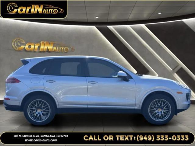 2017 Porsche Cayenne Platinum Edition