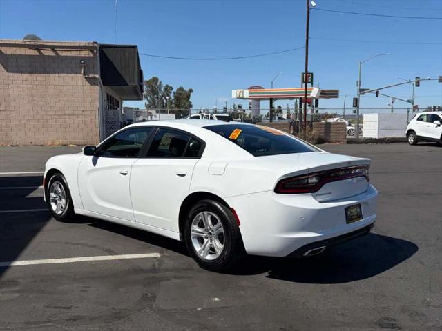 2022 Dodge Charger SXT RWD