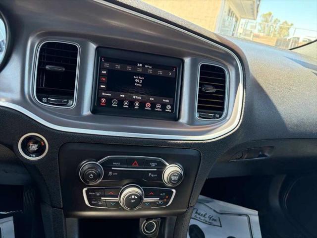 2022 Dodge Charger SXT RWD