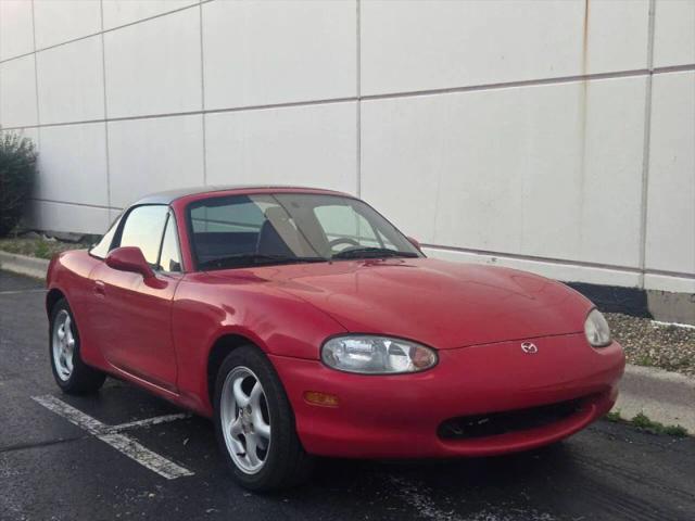1999 Mazda MX-5 Base
