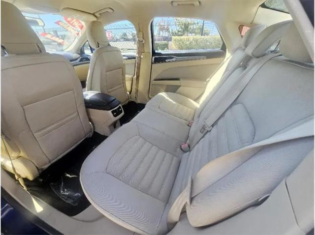 2014 Ford Fusion SE