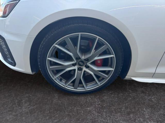 2022 Audi S4 Premium Plus TFSI quattro Tiptronic