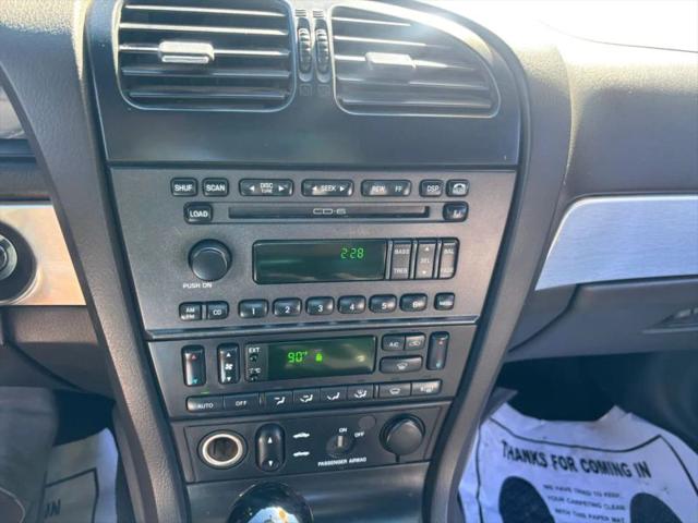 2002 Ford Thunderbird Base