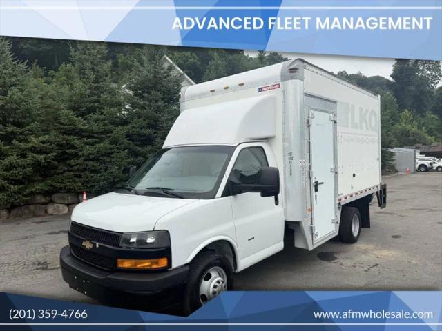 2018 Chevrolet Express Cutaway Work Van for sale in Branchville, NJ