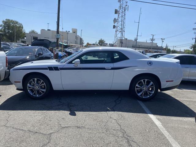 2021 Dodge Challenger SXT AWD