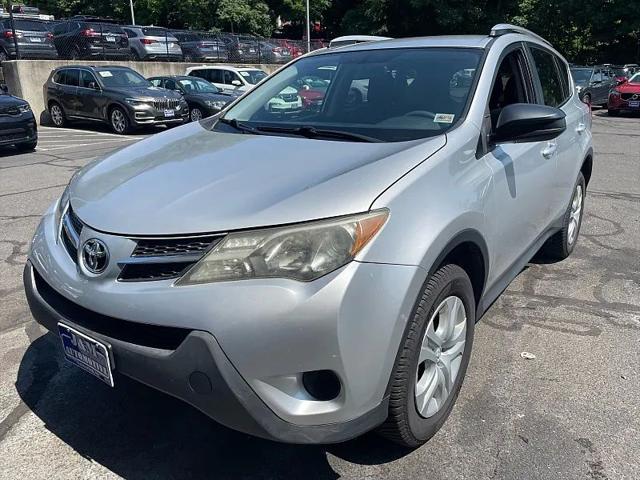 2015 Toyota RAV4 LE for sale in Naugatuck, CT