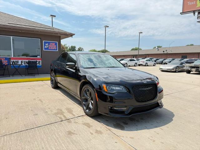2022 Chrysler 300 Touring L for sale in Fremont, NE