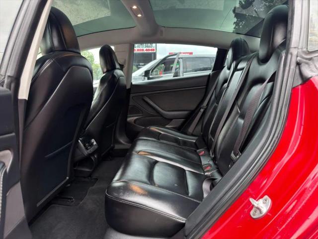 2019 Tesla Model 3 Mid Range