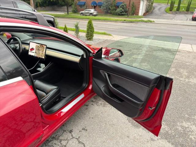 2019 Tesla Model 3 Mid Range