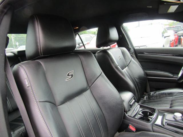 2021 Chrysler 300 300S