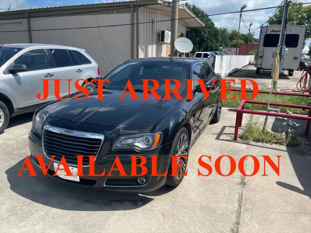2012 Chrysler 300 S V6 for sale in Baytown, TX