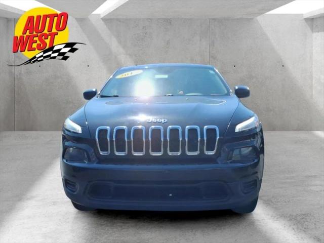 2017 Jeep Cherokee Sport