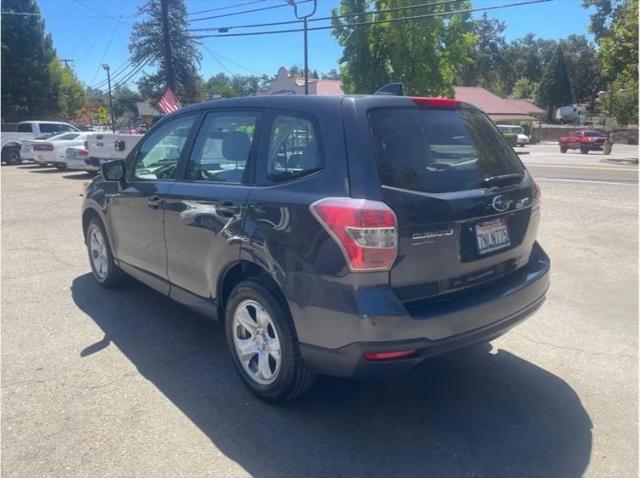 2016 Subaru Forester 2.5i