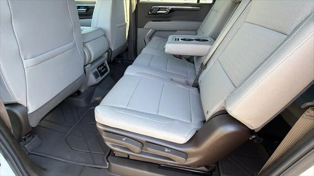 2026 Chevrolet Suburban LS, RWD