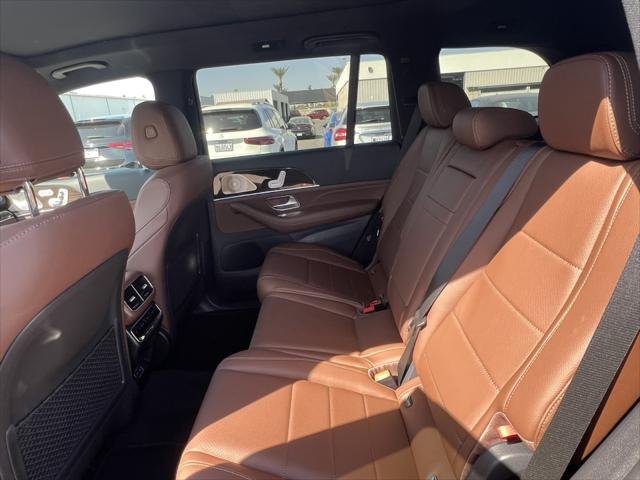 2026 Mercedes-Benz GLS Base - Photo 17