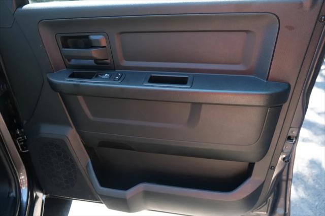 2019 Ram 1500 Classic Express Quad Cab 4x4 64 Box