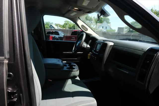 2019 Ram 1500 Classic Express Quad Cab 4x4 64 Box