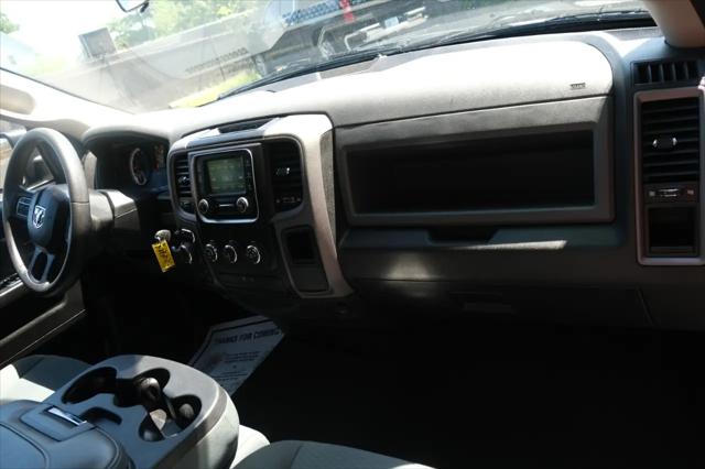 2019 Ram 1500 Classic Express Quad Cab 4x4 64 Box