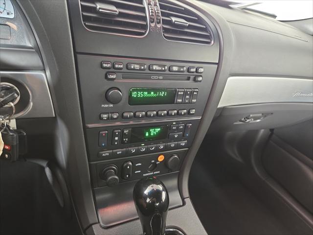 2002 Ford Thunderbird Base