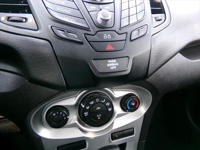2014 Ford Fiesta SE