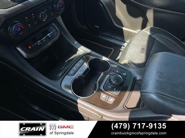 2021 GMC Acadia AWD AT4