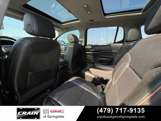 2021 GMC Acadia AWD AT4