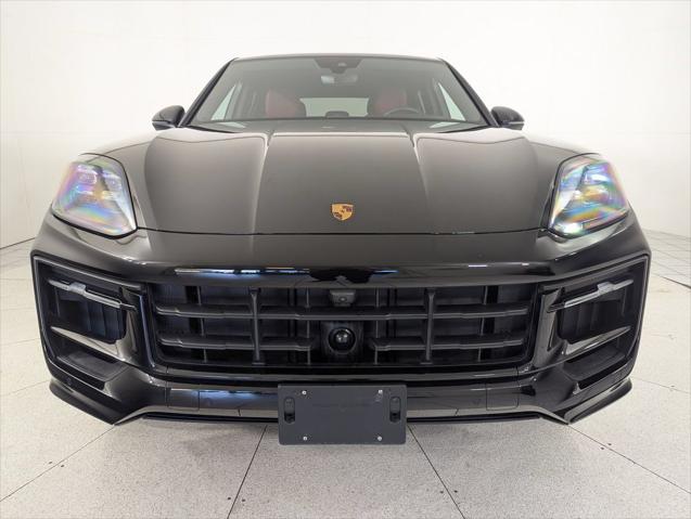 2025 Porsche Cayenne Unknown
