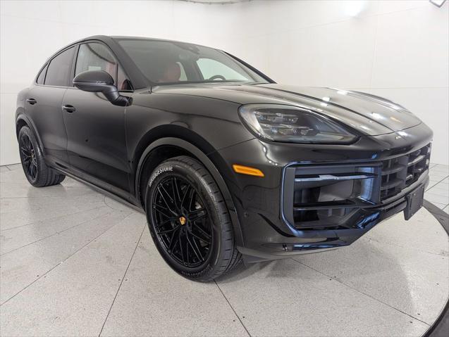 2025 Porsche Cayenne Unknown
