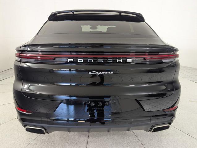 2025 Porsche Cayenne Unknown