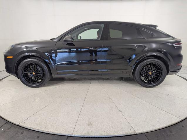 2025 Porsche Cayenne Unknown