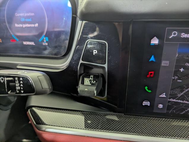 2025 Porsche Cayenne Unknown