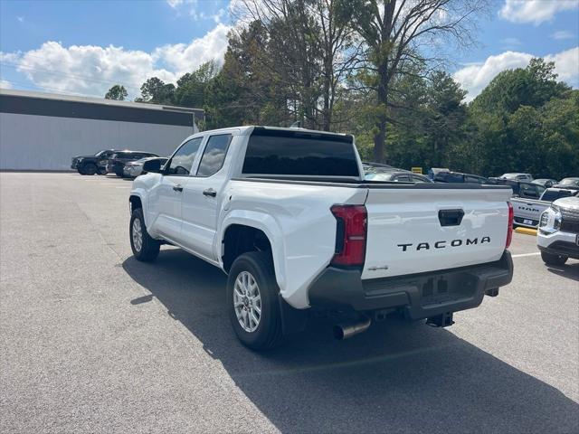 2024 Toyota Tacoma SR 2024 Toyota Tacoma SR