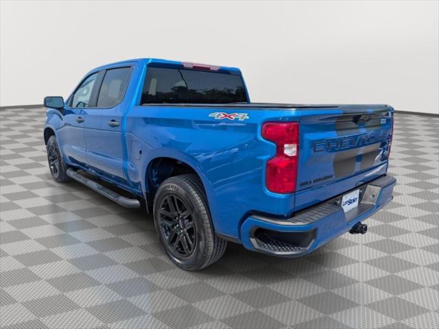 2023 Chevrolet Silverado 1500 4WD Crew Cab Short Bed Custom 2023 Chevrolet Silverado 1500 4WD Crew Cab Short Bed Custom