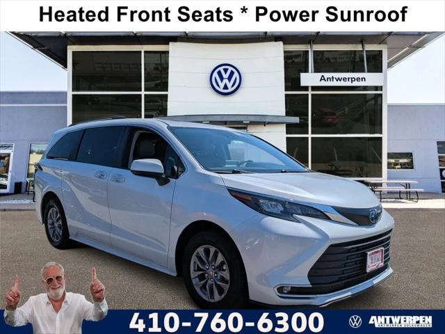 2024 Toyota Sienna XLE