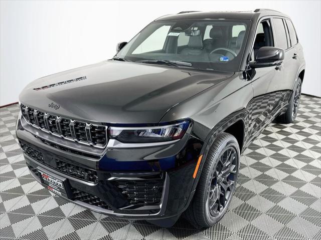 2026 Jeep Grand Cherokee GRAND CHEROKEE SUMMIT 4X4
