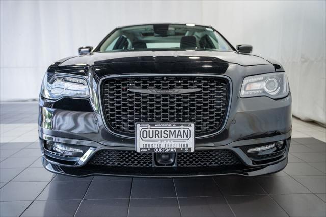 2023 Chrysler 300 Touring L 2023 Chrysler 300 Touring L