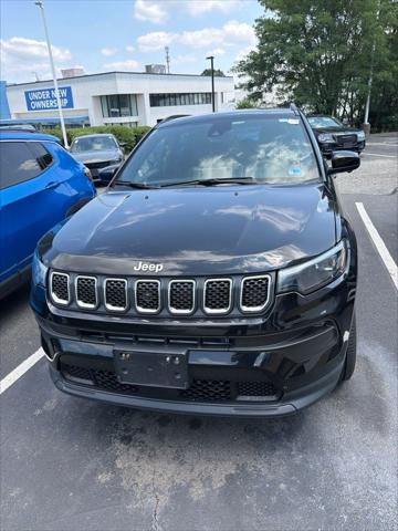 2023 Jeep Compass Latitude Lux FWD 2023 Jeep Compass Latitude Lux FWD