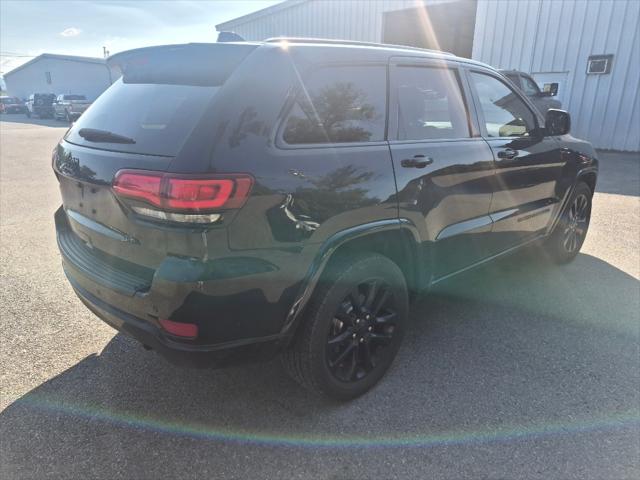 2018 Jeep Grand Cherokee Altitude 4x4 2018 Jeep Grand Cherokee Altitude 4x4