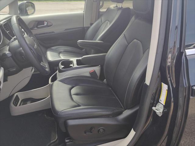 2023 Chrysler Pacifica Touring L AWD