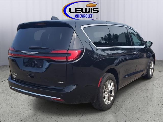 2023 Chrysler Pacifica Touring L AWD