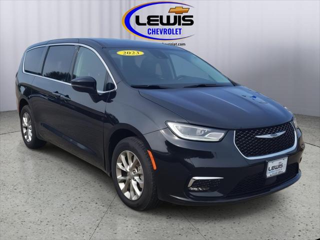 2023 Chrysler Pacifica Touring L AWD