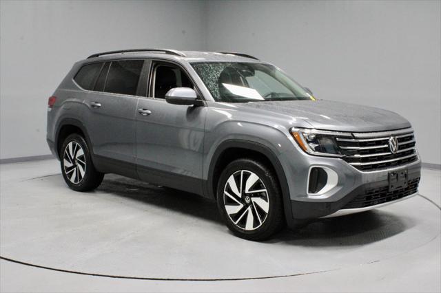 2024 Volkswagen Atlas 2.0T SE w/Technology for sale in Groveport, OH